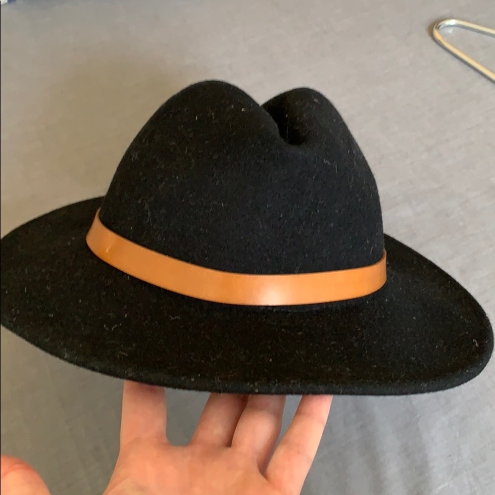 Club Monaco black fedora